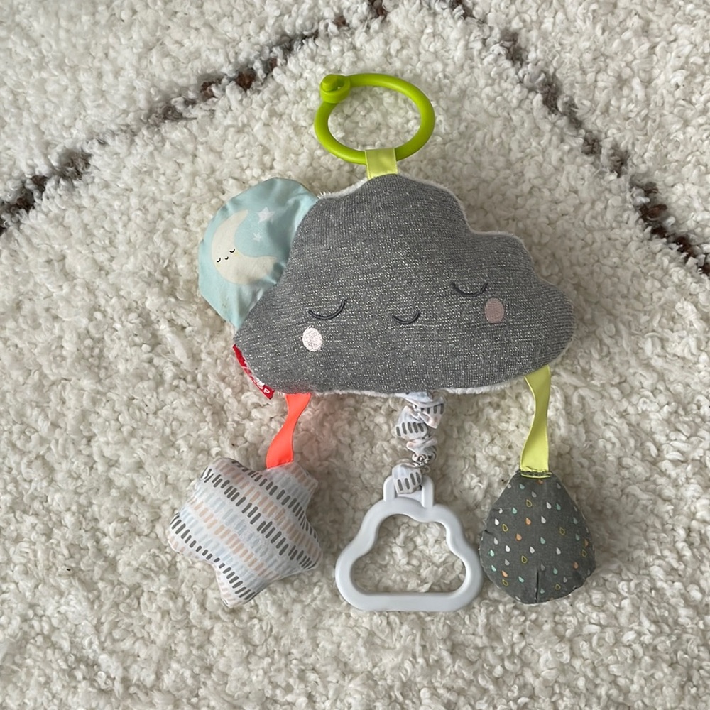 Skip hop cloud toy